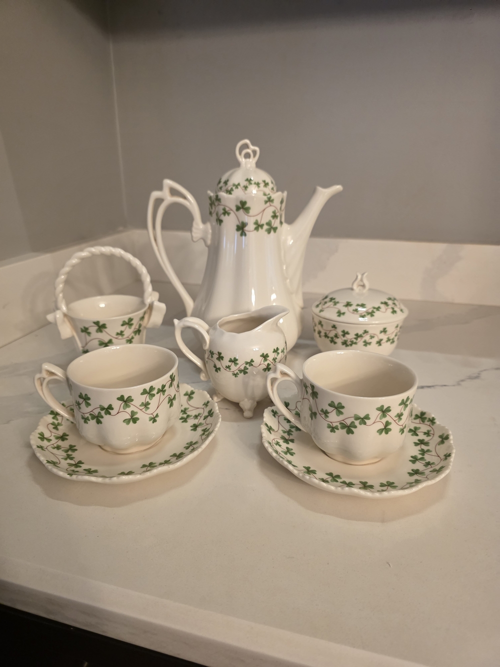 Gordinger shannon shamrock cofee/tea set porcelain